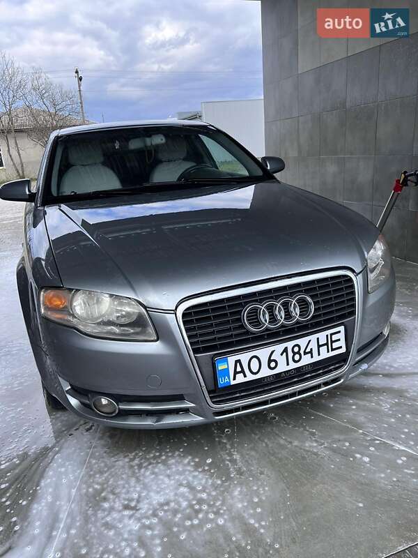 Седан Audi A4 2005 в Виноградові