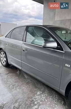 Седан Audi A4 2005 в Виноградові