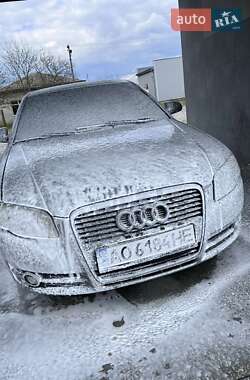 Седан Audi A4 2005 в Виноградові
