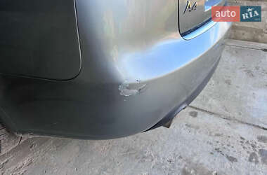 Седан Audi A4 2005 в Виноградові