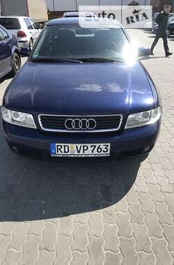 Audi A4  2000