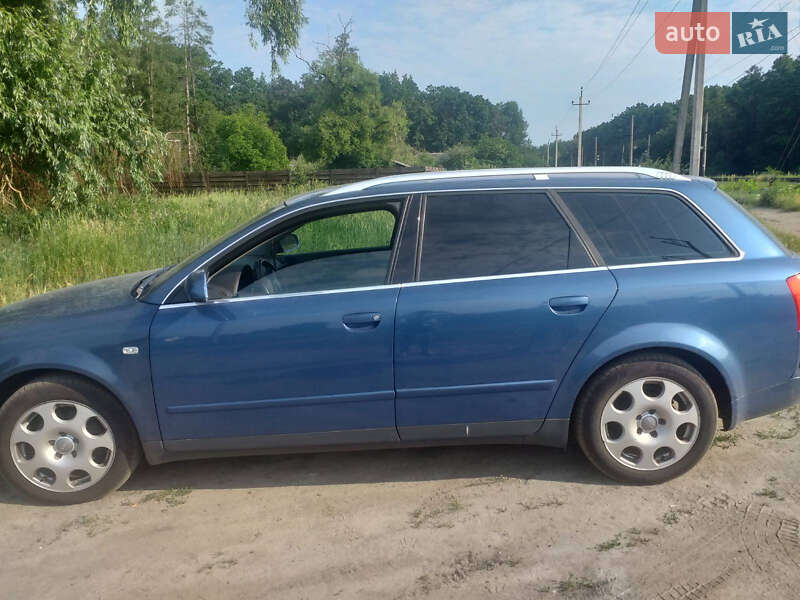 Універсал Audi A4 2001 в Києві