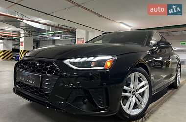 Audi A4  2022