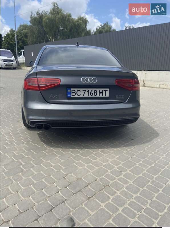 Седан Audi A4 2015 в Львове