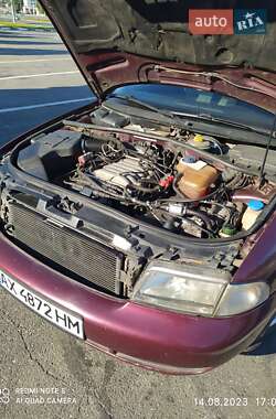 Седан Audi A4 1995 в Харкові