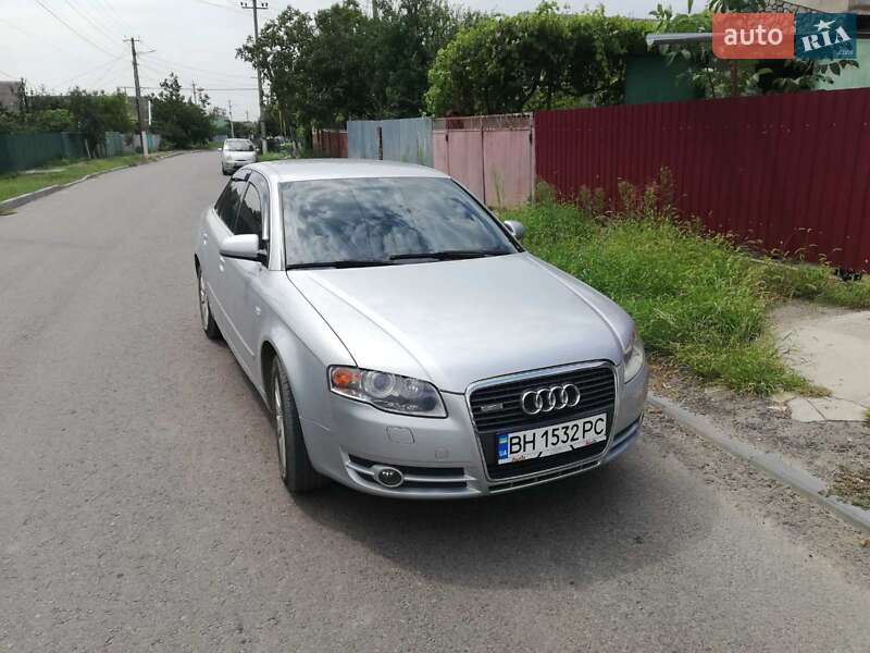 Седан Audi A4 2005 в Рени