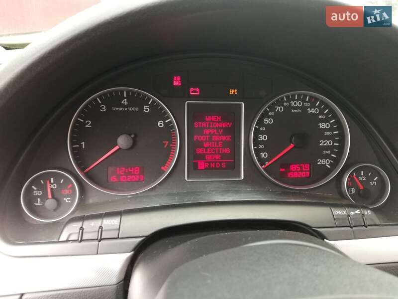 Седан Audi A4 2005 в Рени