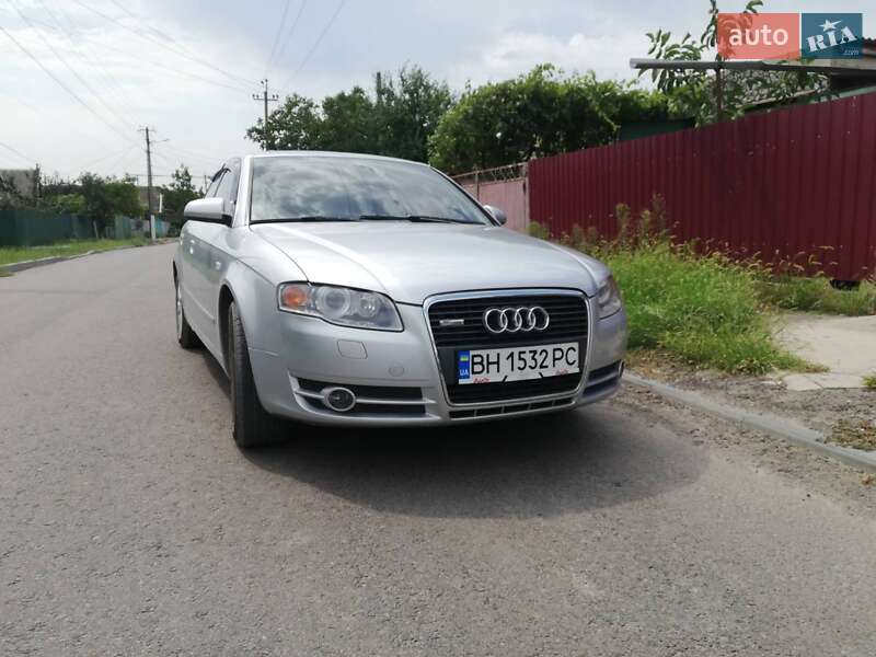 Седан Audi A4 2005 в Рени