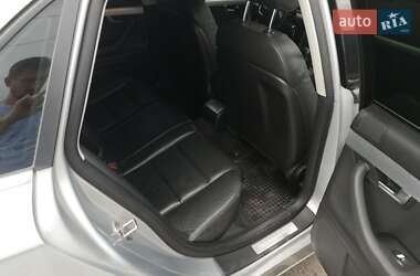 Седан Audi A4 2005 в Рени