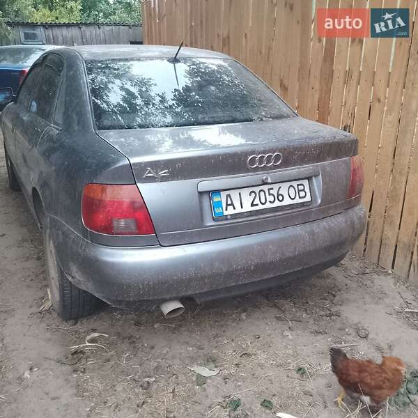 Седан Audi A4 1996 в Житомире