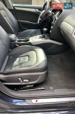Седан Audi A4 2014 в Ивано-Франковске