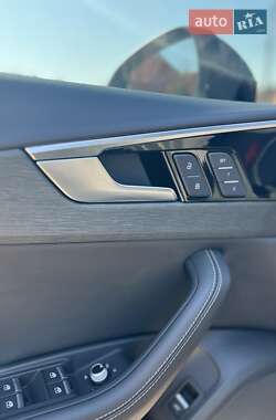 Седан Audi A4 2022 в Киеве