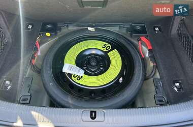 Седан Audi A4 2022 в Киеве
