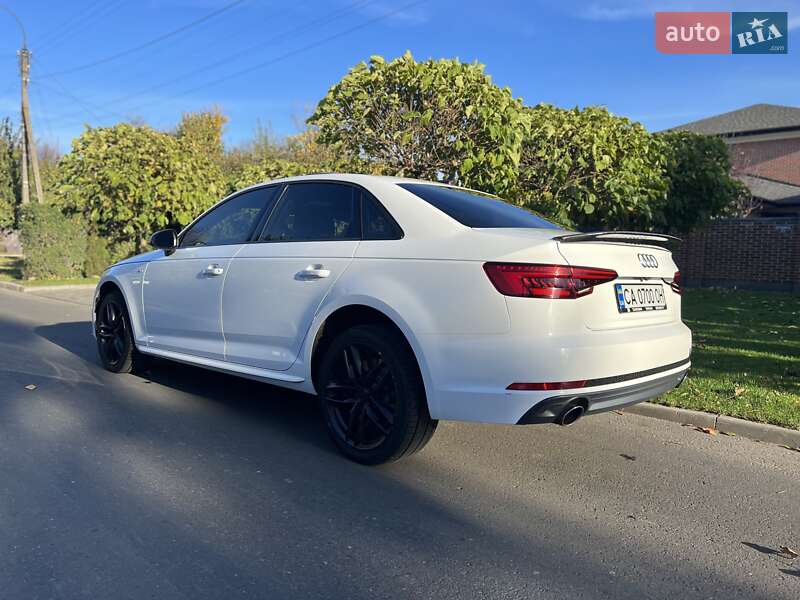 Седан Audi A4 2016 в Черкассах