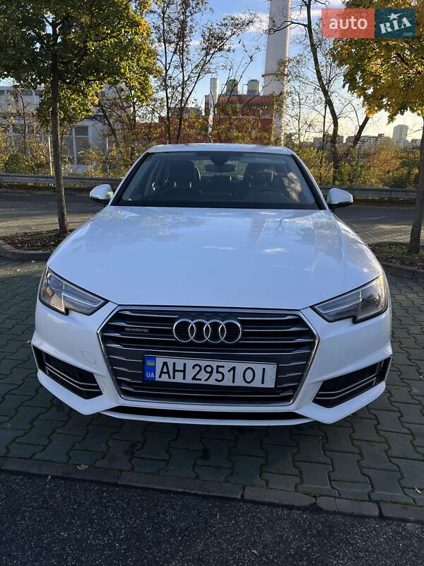 Седан Audi A4 2016 в Києві