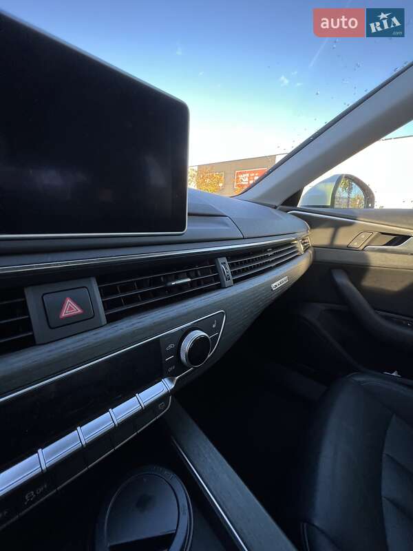 Седан Audi A4 2016 в Києві