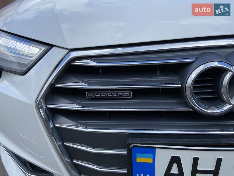 Седан Audi A4 2016 в Києві