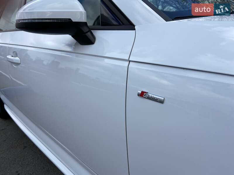 Седан Audi A4 2016 в Києві