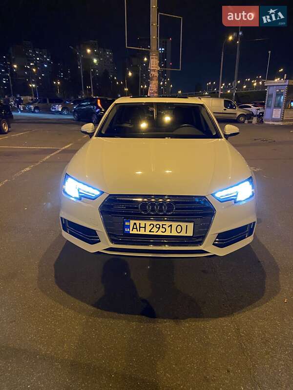 Седан Audi A4 2016 в Києві