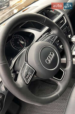 Седан Audi A4 2016 в Львові