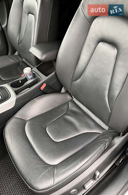 Седан Audi A4 2016 в Львові