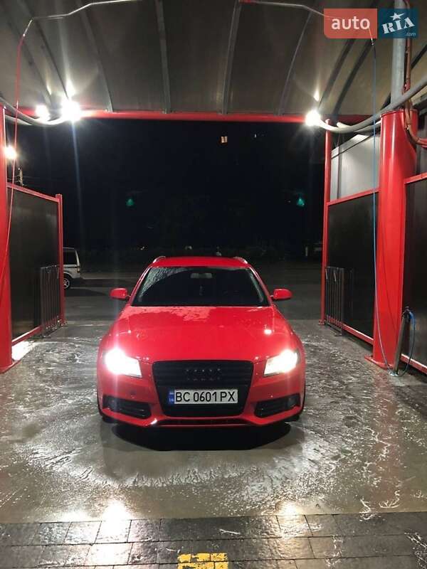 Універсал Audi A4 2010 в Львові