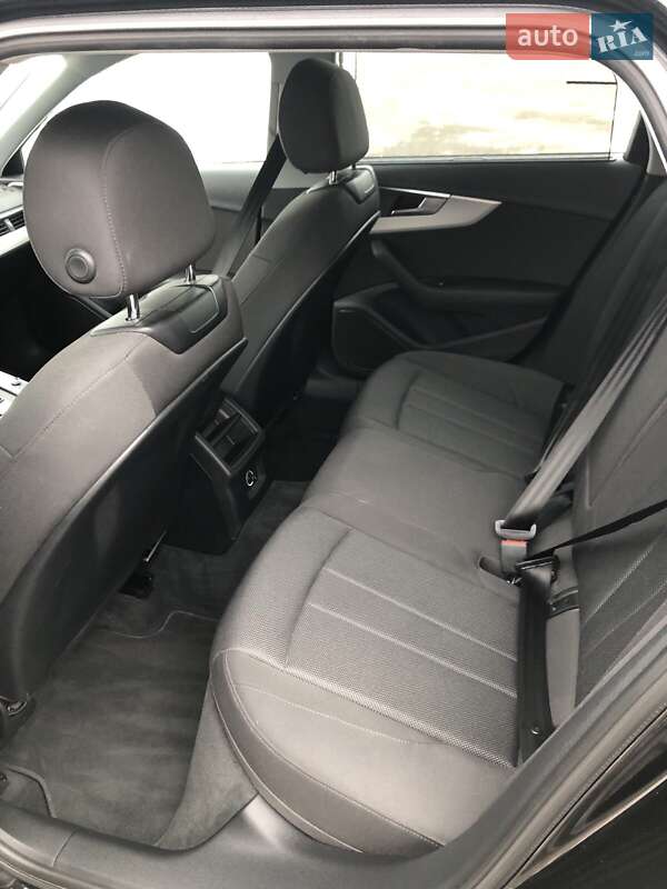 Универсал Audi A4 2020 в Кривом Роге