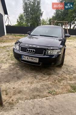 Audi A4  2003