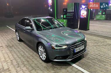 Audi A4  2013