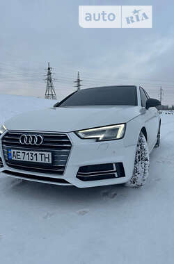 Audi A4  2017