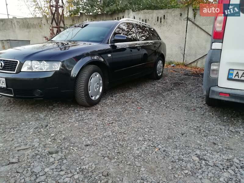 Audi A4 2004 Audi A4 2004