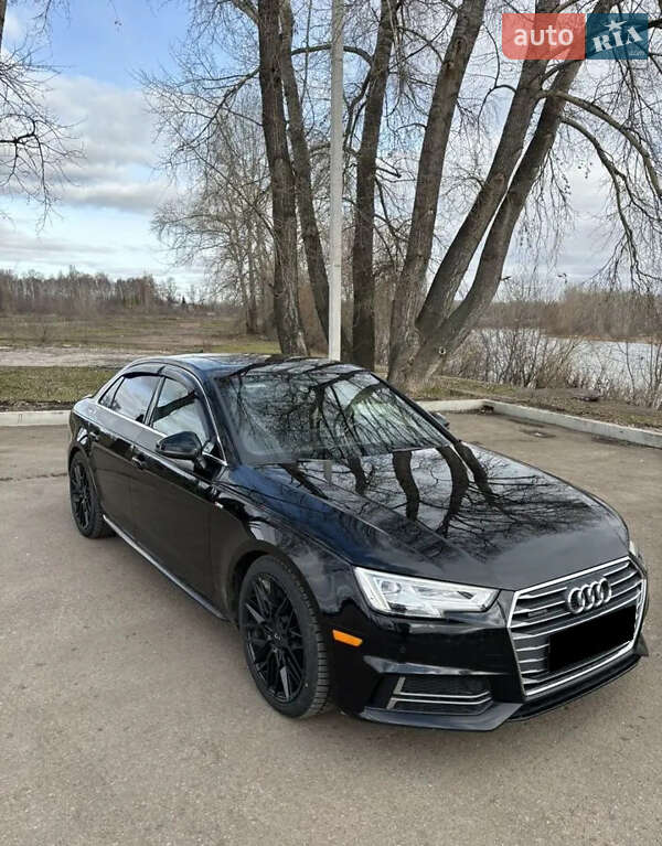 Седан Audi A4 2016 в Киеве