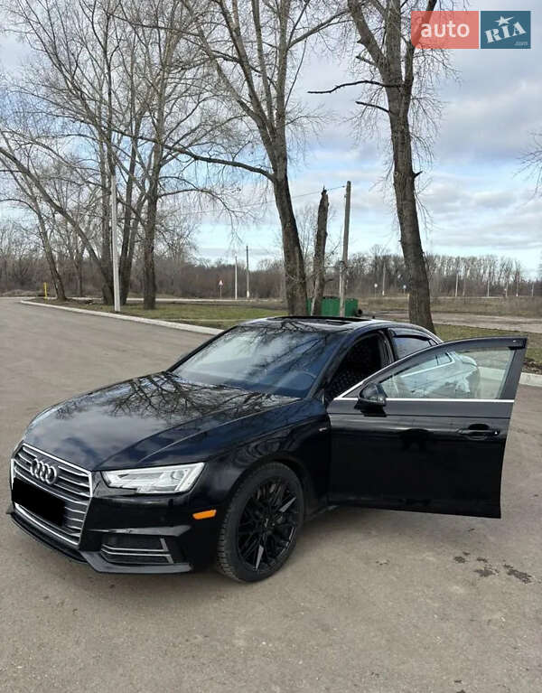 Седан Audi A4 2016 в Киеве