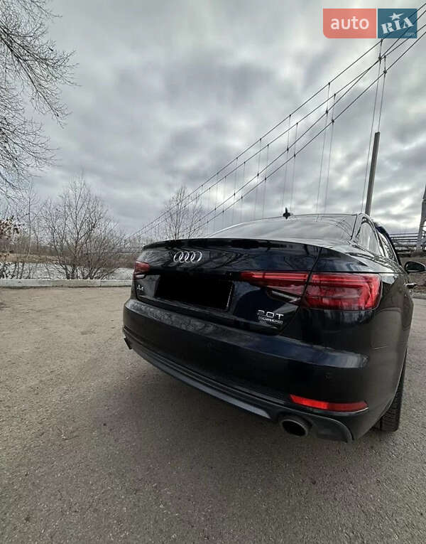 Седан Audi A4 2016 в Киеве