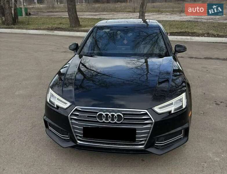 Седан Audi A4 2016 в Киеве