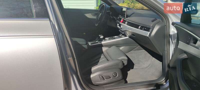 Седан Audi A4 2016 в Львові