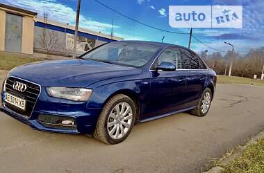 Audi A4  2014