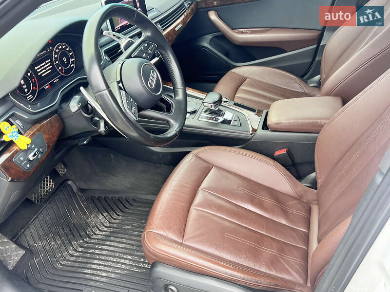 Седан Audi A4 2016 в Черкассах