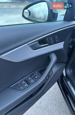 Седан Audi A4 2015 в Сумах