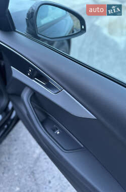 Седан Audi A4 2015 в Сумах