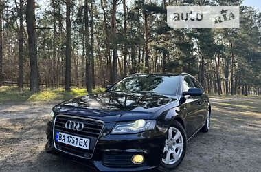 Audi A4  2011