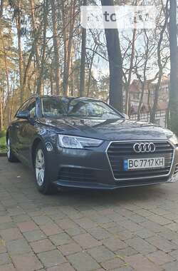 Audi A4  2016