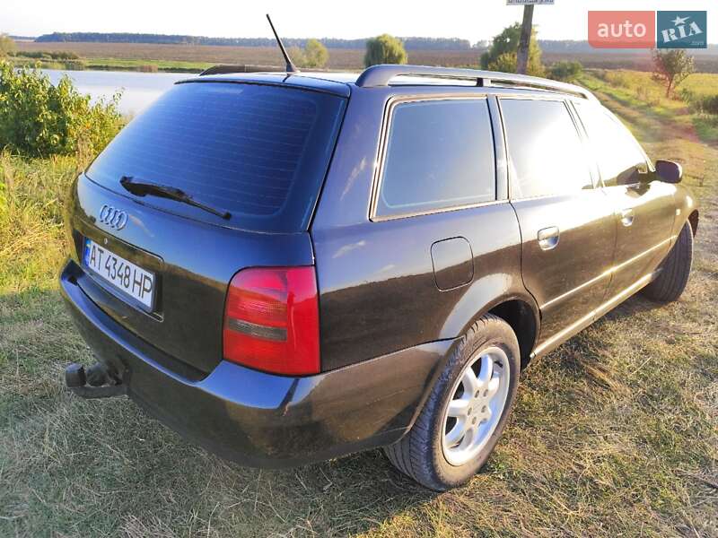 Універсал Audi A4 2000 в Городенці