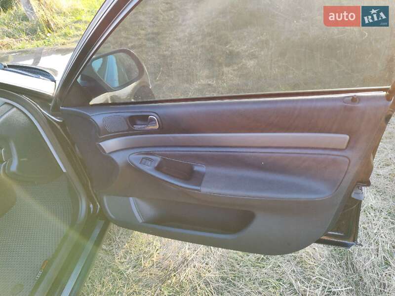 Універсал Audi A4 2000 в Городенці
