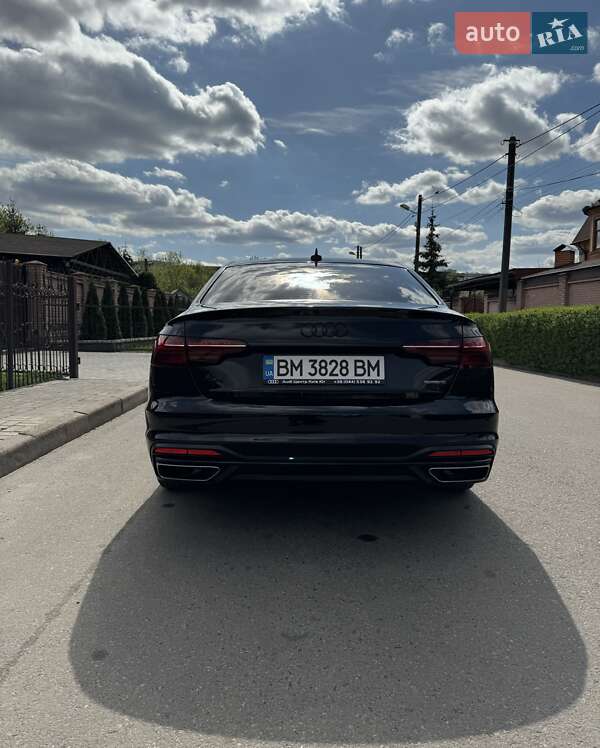 Седан Audi A4 2022 в Киеве