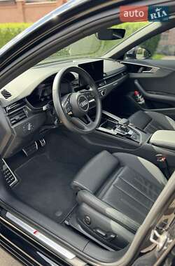 Седан Audi A4 2022 в Киеве