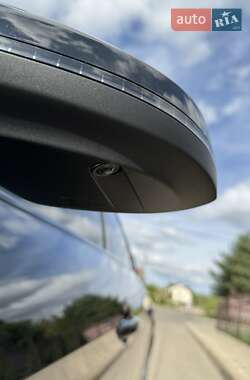Седан Audi A4 2022 в Киеве