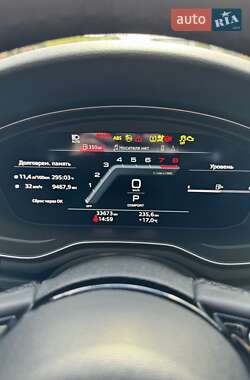 Седан Audi A4 2022 в Киеве