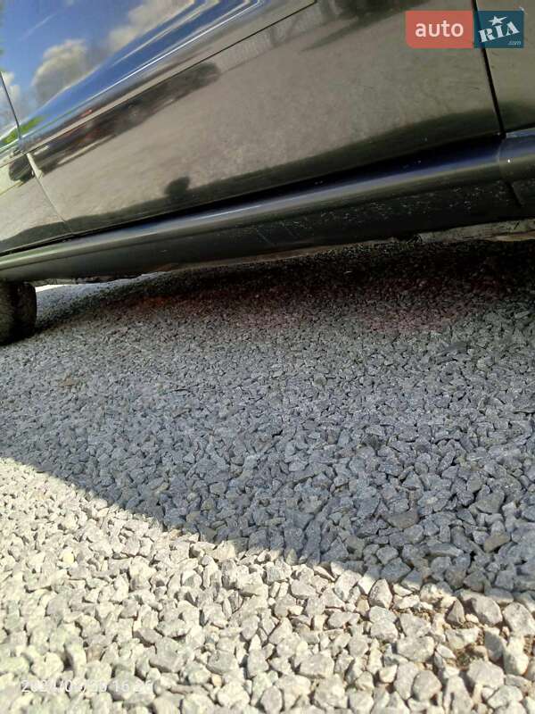 Седан Audi A4 1996 в Дрогобичі