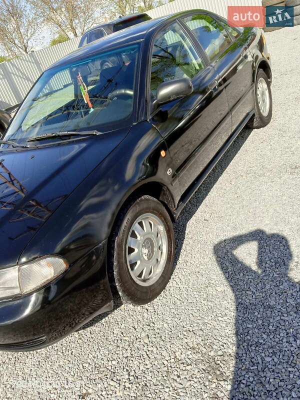 Седан Audi A4 1996 в Дрогобичі